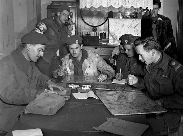 Le quartier général tactique des Fusiliers Mont-Royal, 29 avril 1945